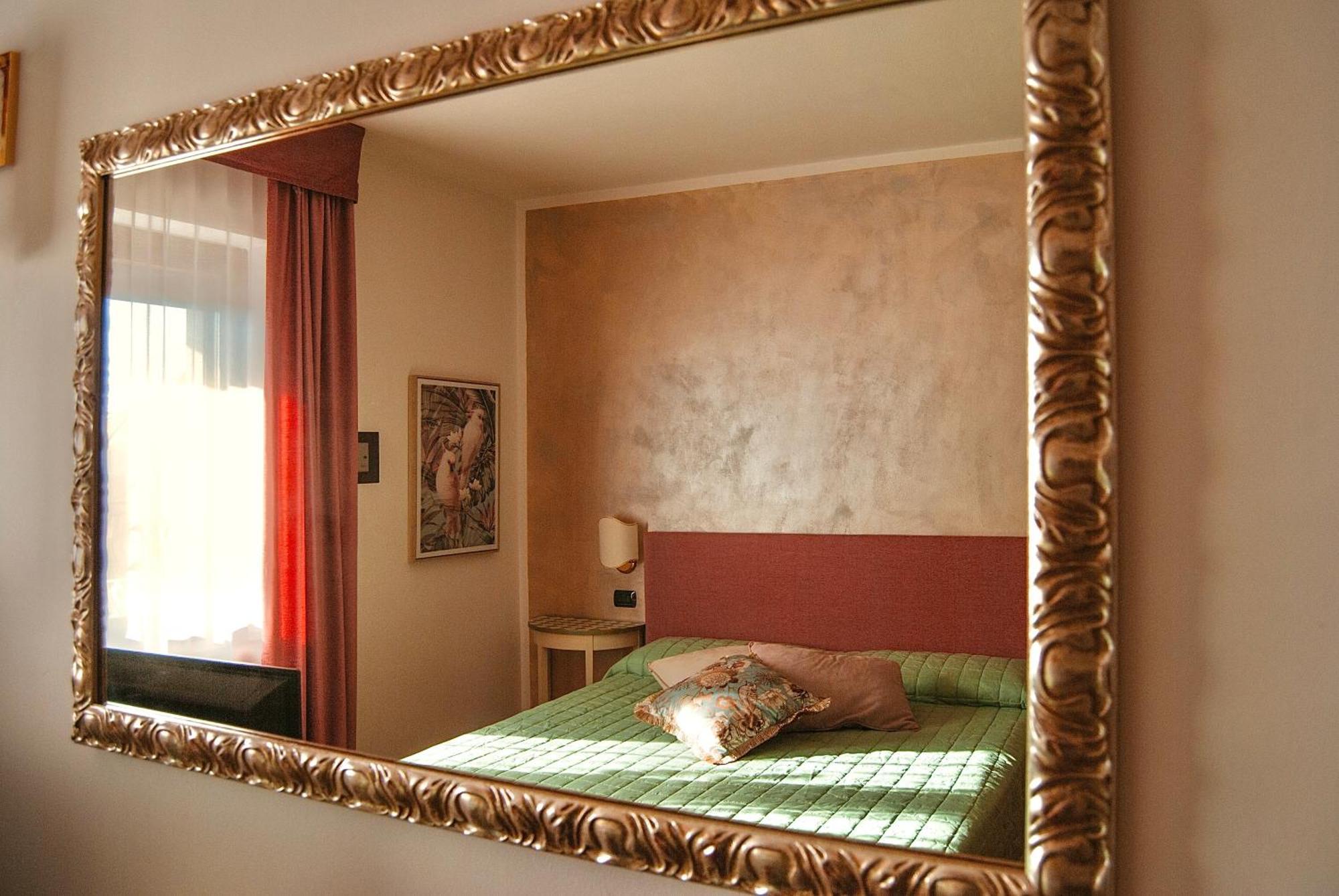 Welcome Traveller Frida'S Rooms Caprino Veronese Exteriér fotografie