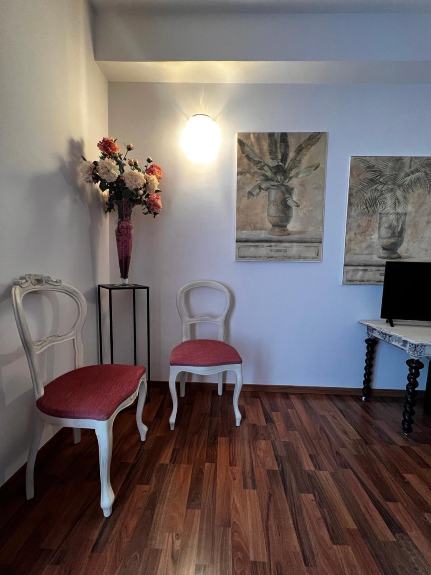 Welcome Traveller Frida'S Rooms Caprino Veronese Exteriér fotografie
