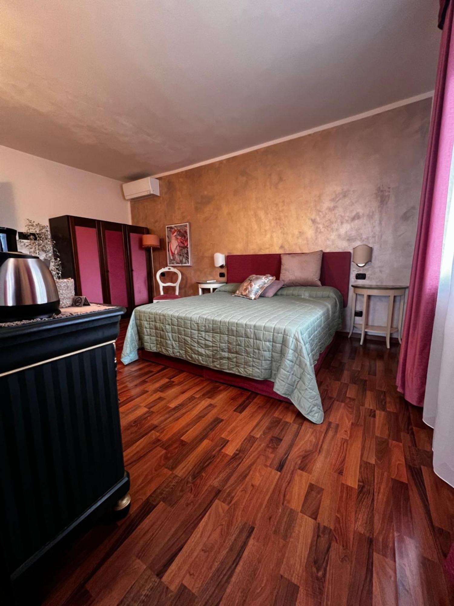 Welcome Traveller Frida'S Rooms Caprino Veronese Exteriér fotografie